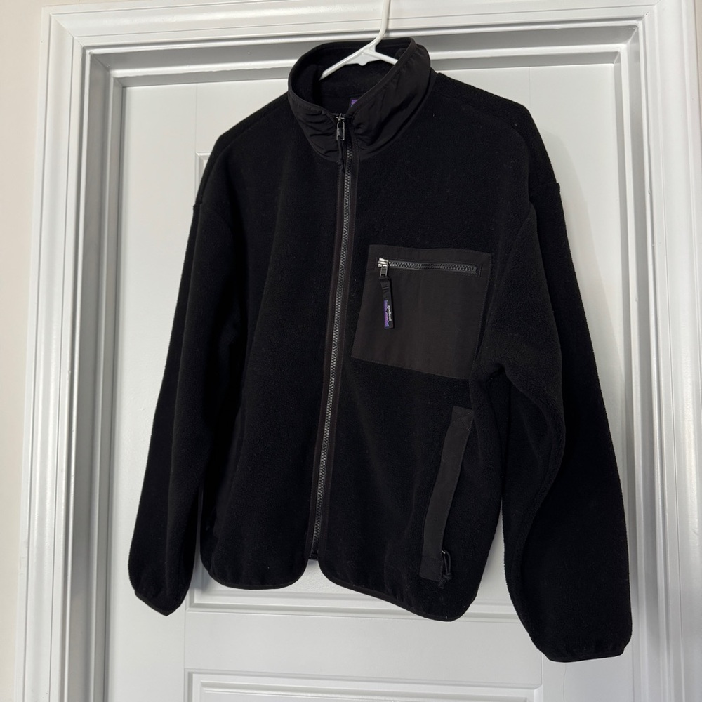 Patagonia Women’s Black Synchilla Fleece Jacket